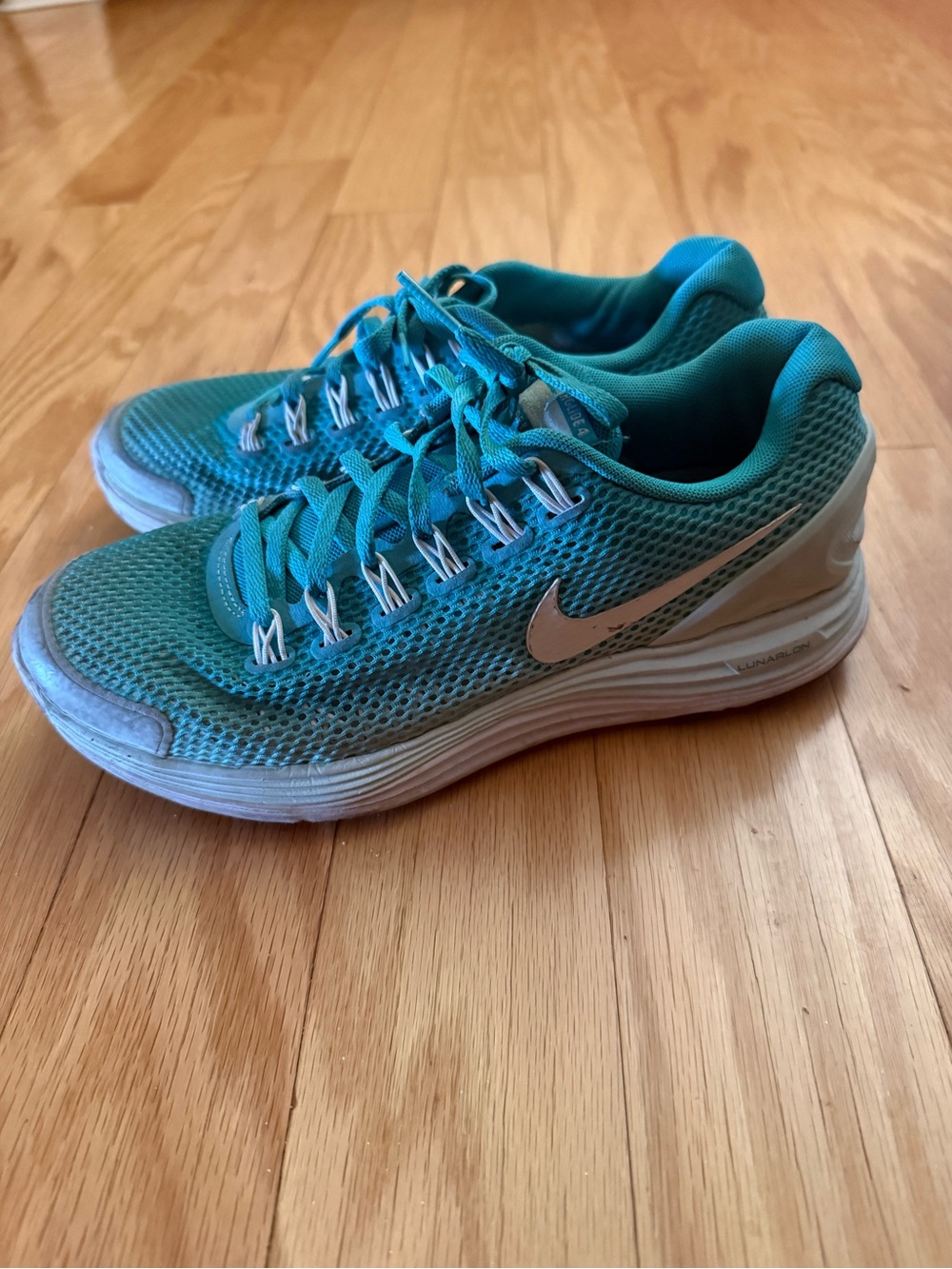 Nike Women’s Teal Mesh Running Shoes